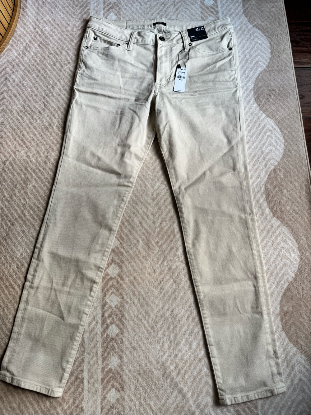 Express Men’s Skinny Jeans in Cream